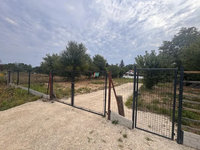 Eladó telek Kehidakustány 841 nm