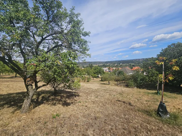 Eladó telek Hévíz 1207 nm