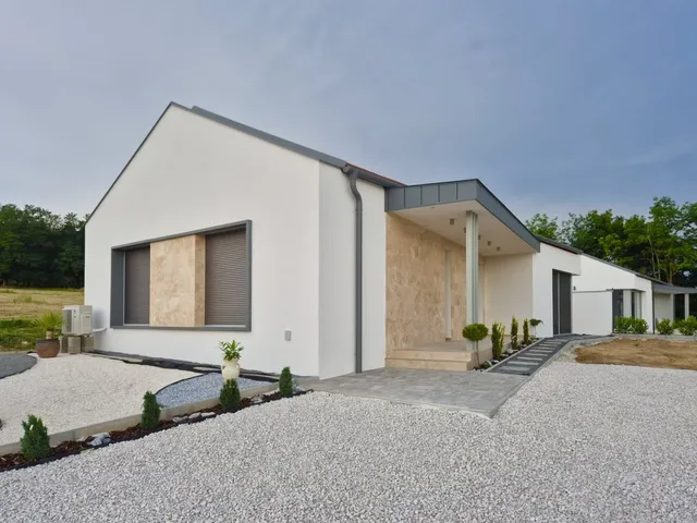 Eladó ház Alsópáhok 115 nm