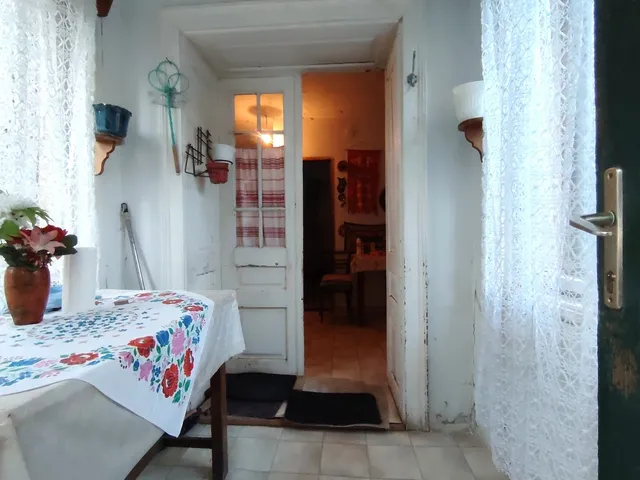 Eladó ház Bazsi 70 nm
