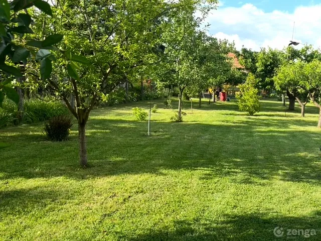 Eladó telek Győr, Górédűlő 750 nm