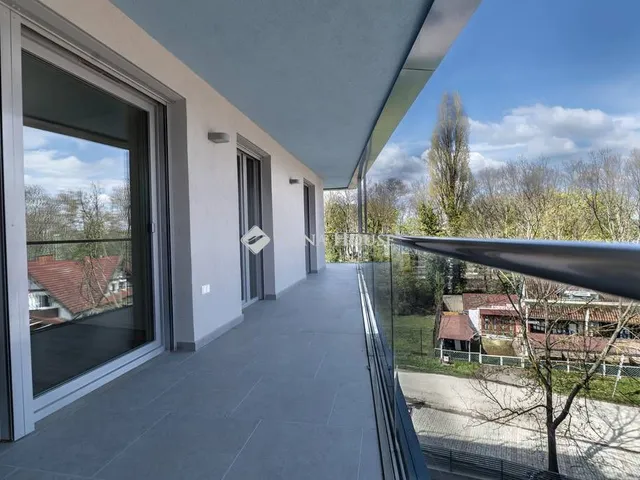 Eladó lakás Balatonföldvár 102 nm