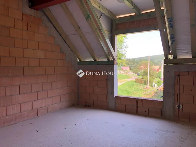 Eladó ház Szendehely 377 nm