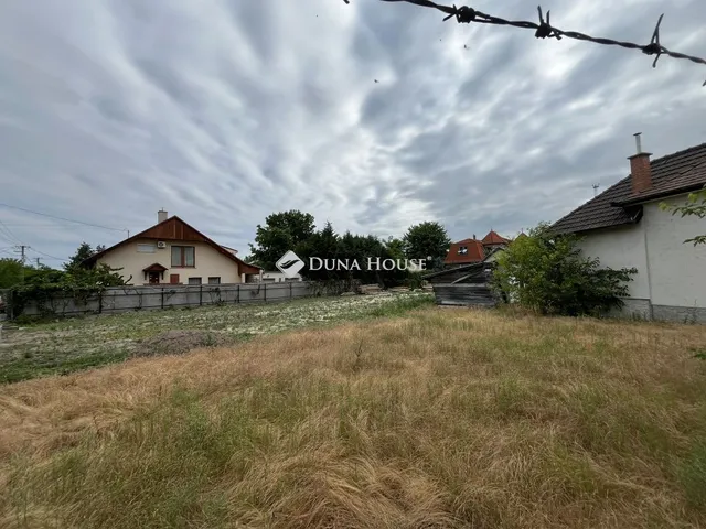 Eladó telek Dunakeszi 816 nm