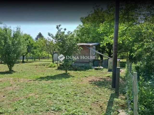 Eladó telek Budakalász, Dolinai utca 974 nm