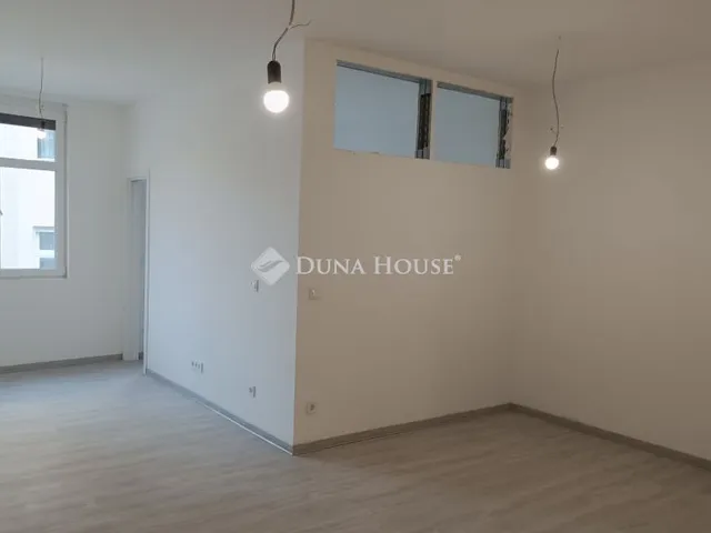 Eladó lakás Budapest VI. kerület 48 nm