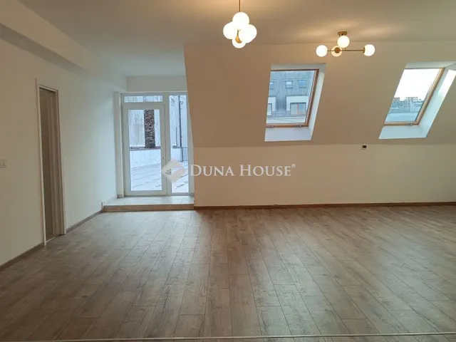 Eladó lakás Budapest VI. kerület 118 nm