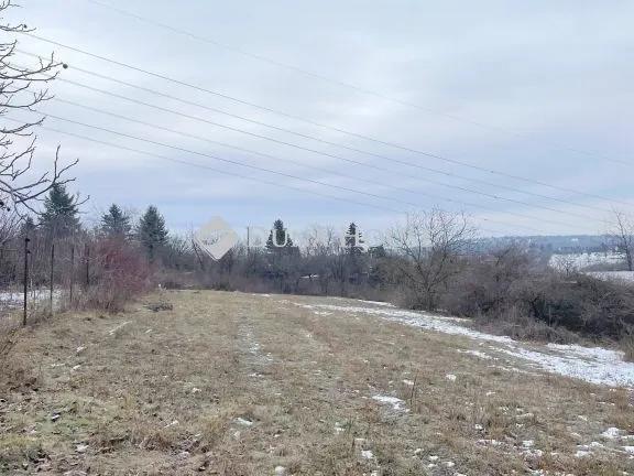 Eladó telek Budakalász 878 nm