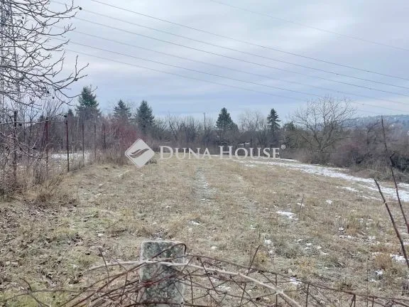 Eladó telek Budakalász 878 nm