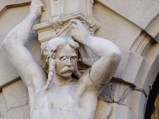 Eladó lakás Budapest V. kerület, Szent István körút 132 nm