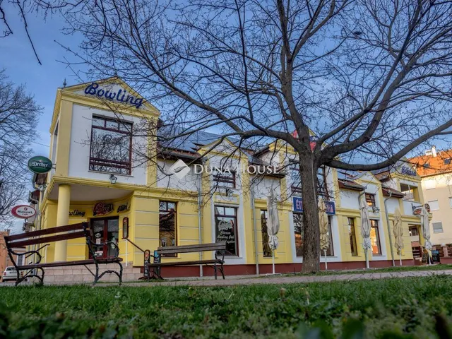 Eladó kereskedelmi és ipari ingatlan Szentes 1140 nm
