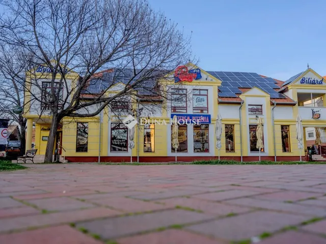 Eladó kereskedelmi és ipari ingatlan Szentes 1140 nm
