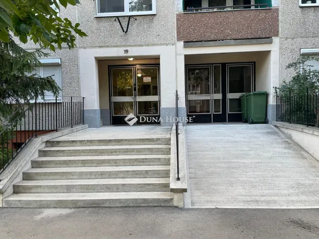 Eladó lakás Budapest XI. kerület, Allende park 52 nm