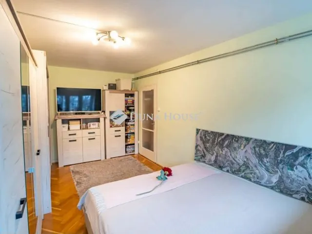Eladó lakás Budapest XI. kerület, Etele út 52 nm