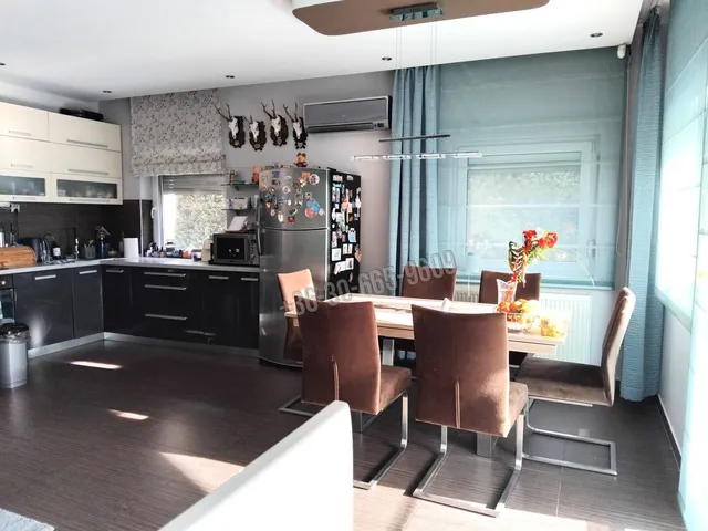 Eladó ház Budapest XXIII. kerület, Soroksár-Újtelep 200 nm