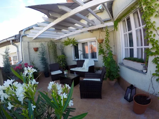 Eladó lakás Budapest I. kerület 71 nm