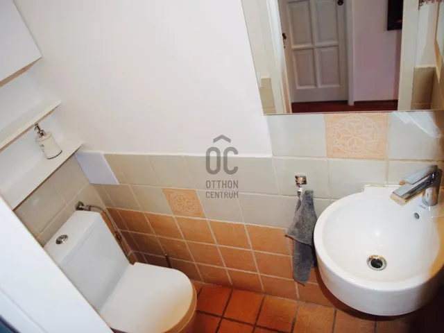 Eladó lakás Budapest I. kerület 127 nm