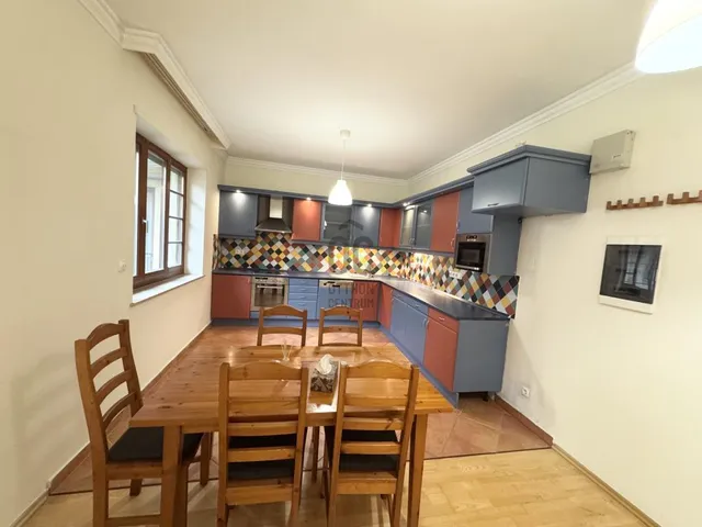 Eladó lakás Budapest I. kerület 72 nm