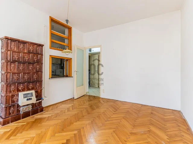 Eladó lakás Budapest II. kerület, Újlak II. ker. 40 nm