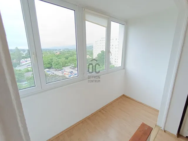 Eladó lakás Budapest III. kerület, Békásmegyer 52 nm