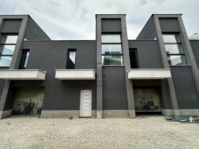 Eladó ház Mogyoród 152 nm