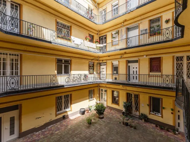Eladó lakás Budapest XII. kerület, Krisztinaváros XII. ker. 111 nm