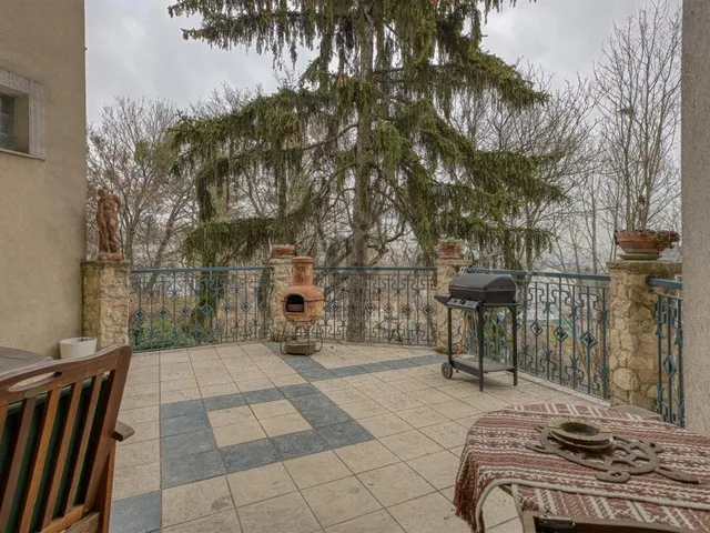 Eladó lakás Budapest XII. kerület, Orbánhegy 135 nm