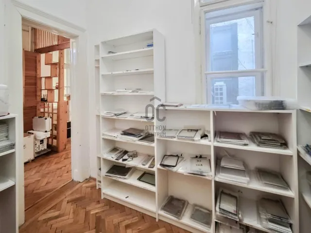 Eladó lakás Budapest VI. kerület 106 nm