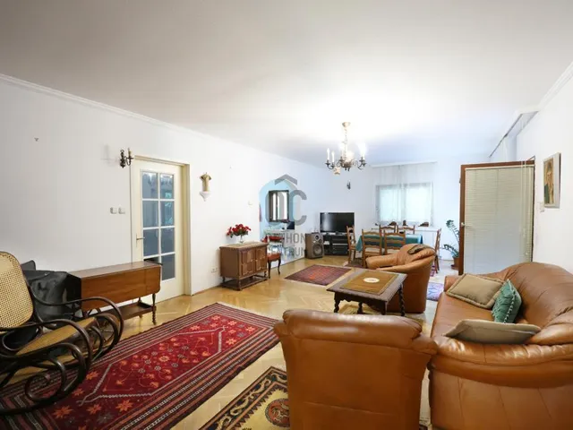 Eladó ház Budapest II. kerület, Adyliget 132 nm