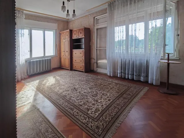 Eladó ház Komárom 145 nm