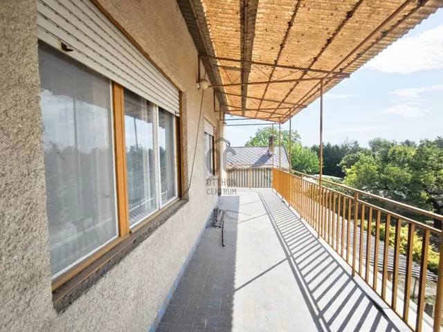 Eladó ház Komárom 145 nm