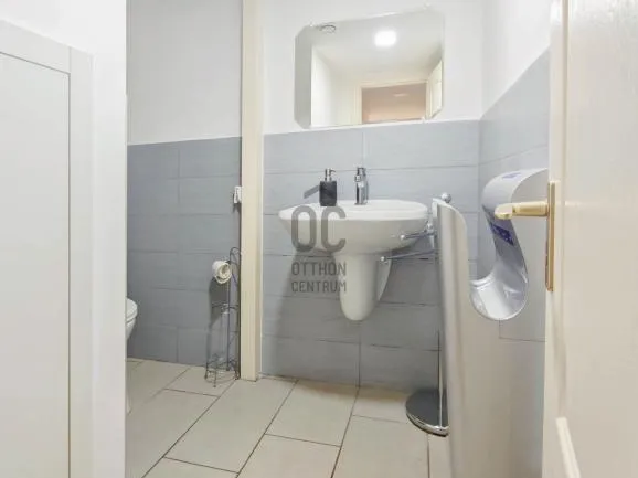 Kiadó kereskedelmi és ipari ingatlan Budapest VII. kerület 97 nm