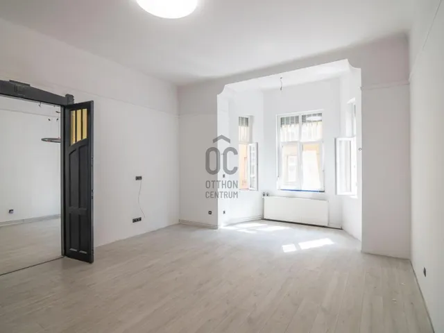 Eladó lakás Budapest II. kerület, Országút 120 nm