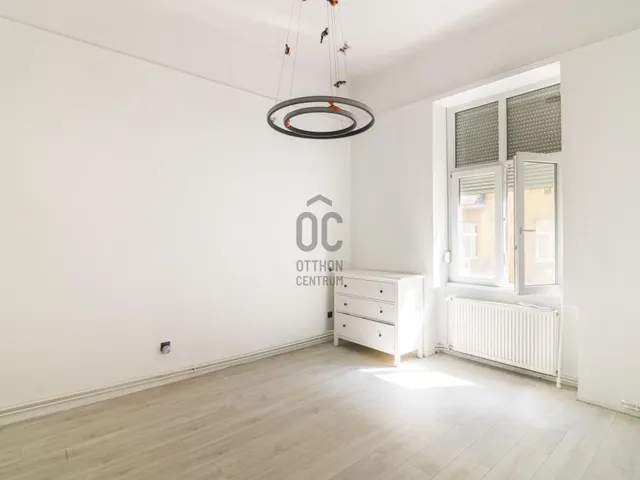 Eladó lakás Budapest II. kerület, Országút 120 nm