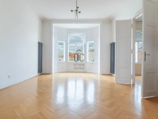 Eladó lakás Budapest VI. kerület, Nagykörúton belüli terület 91 nm