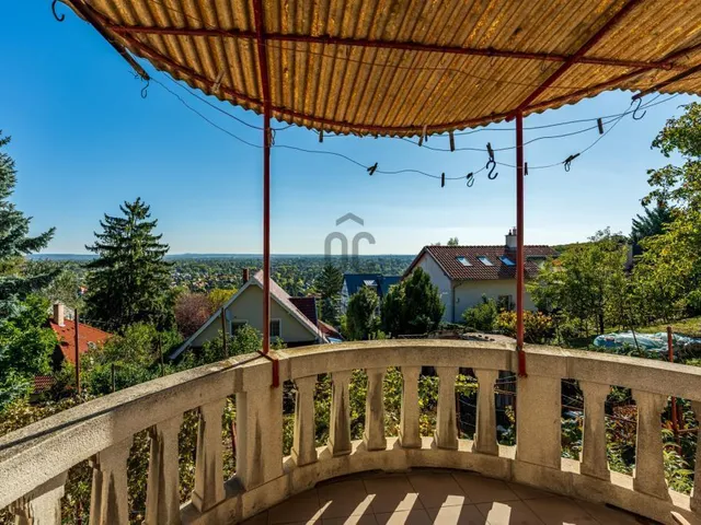 Eladó ház Budapest III. kerület, Csillaghegy 90 nm