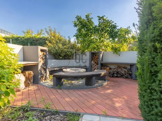 Eladó ház Budapest XXII. kerület 304 nm