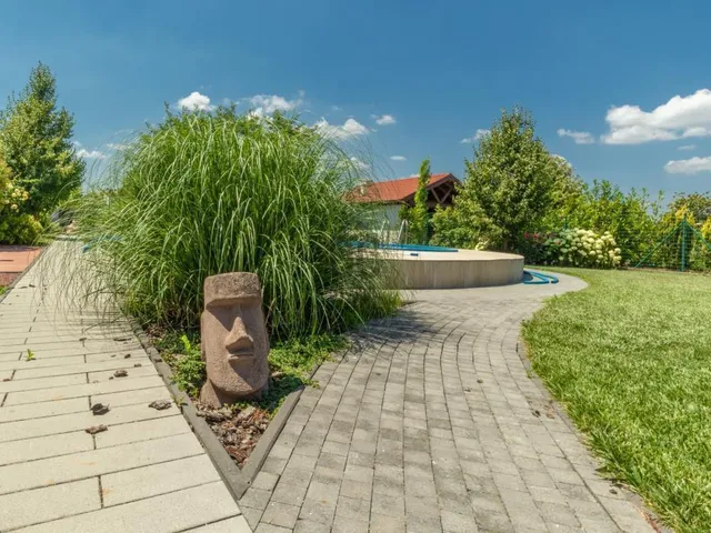 Eladó ház Budapest XXII. kerület 304 nm