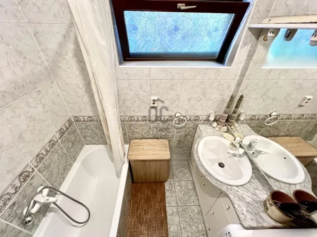 Eladó ház Budapest XI. kerület, Kelenvölgy 170 nm