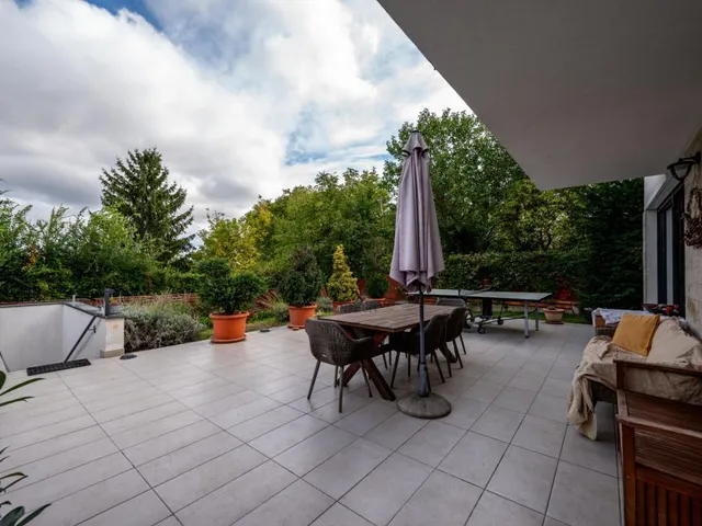 Eladó lakás Budapest III. kerület, Testvérhegy 146 nm