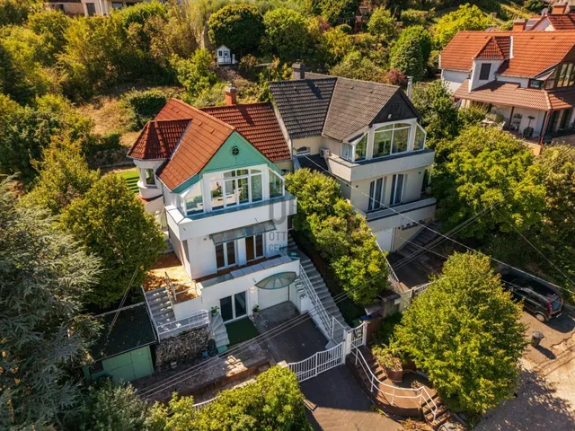 Eladó ház Budapest II. kerület, Remetekertváros 217 nm