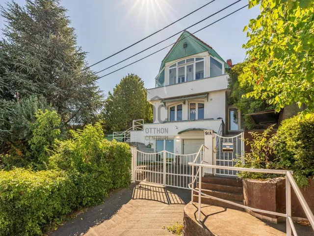 Eladó ház Budapest II. kerület, Remetekertváros 217 nm