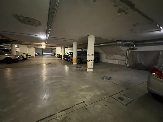 Eladó garázs Budapest XI. kerület, Lágymányos 12 nm