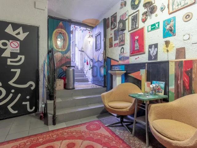 Eladó kereskedelmi és ipari ingatlan Budapest VI. kerület 94 nm