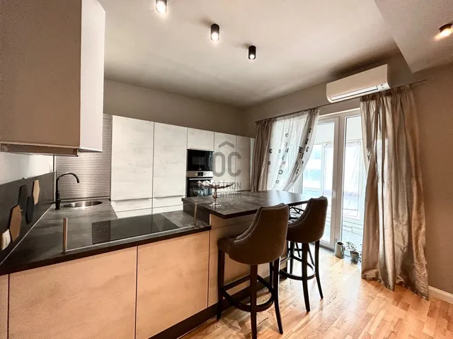 Eladó lakás Budapest II. kerület 156 nm