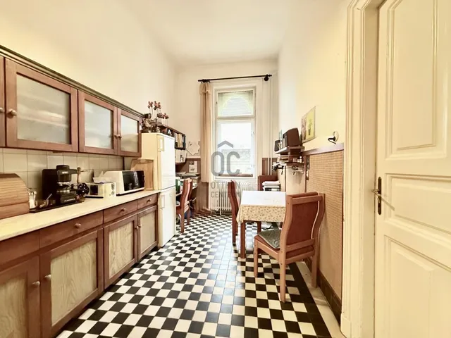 Eladó lakás Budapest VII. kerület 158 nm