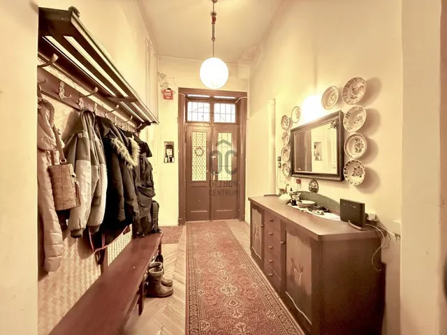 Eladó lakás Budapest VII. kerület 158 nm