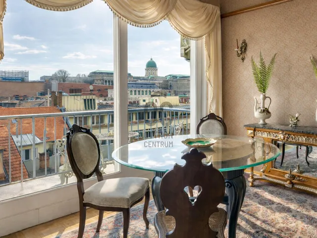 Eladó lakás Budapest I. kerület, Naphegy 117 nm