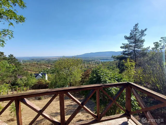 Eladó telek Vác, Nyulas 770 nm