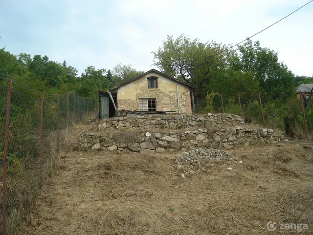 Eladó telek Budaörs 531 nm